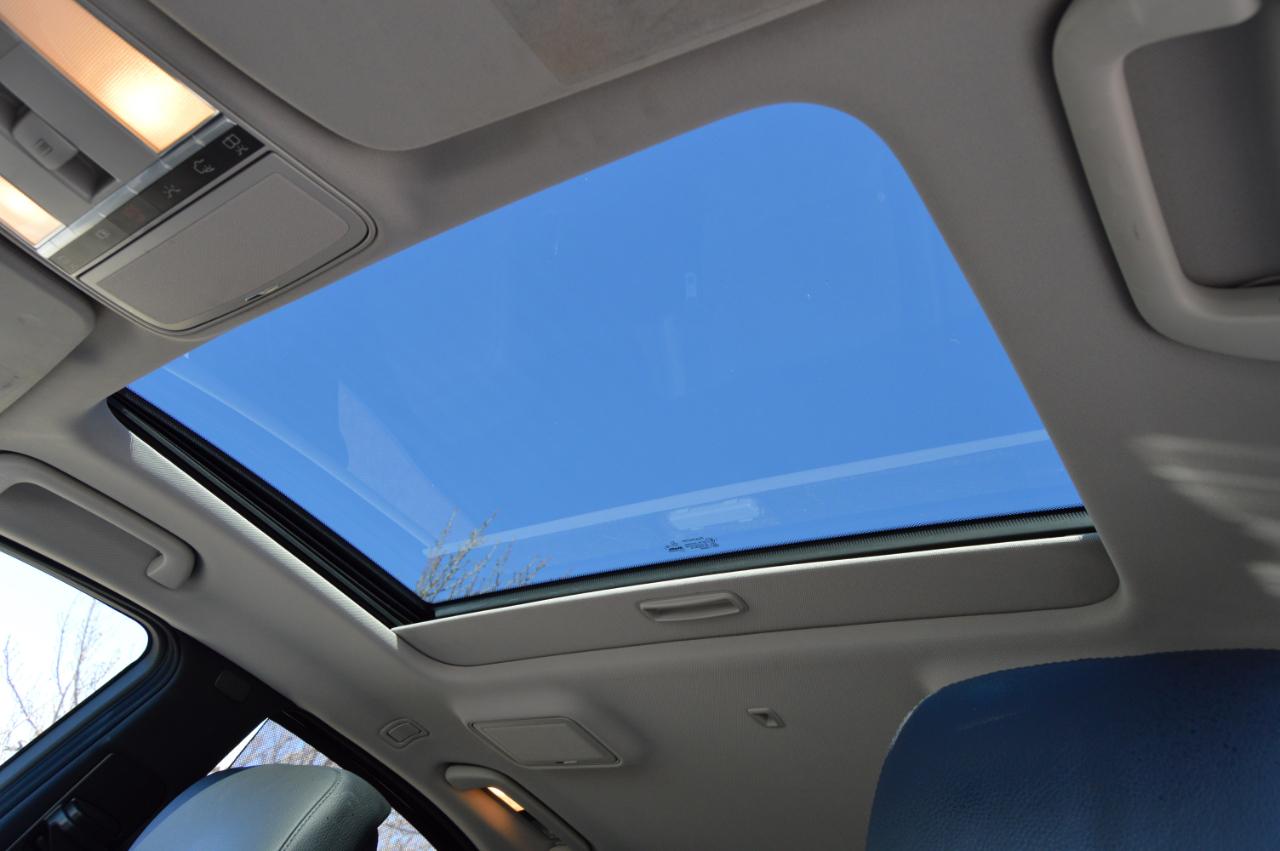 Mercedes-Benz S-Class S550 4-MATIC 2013