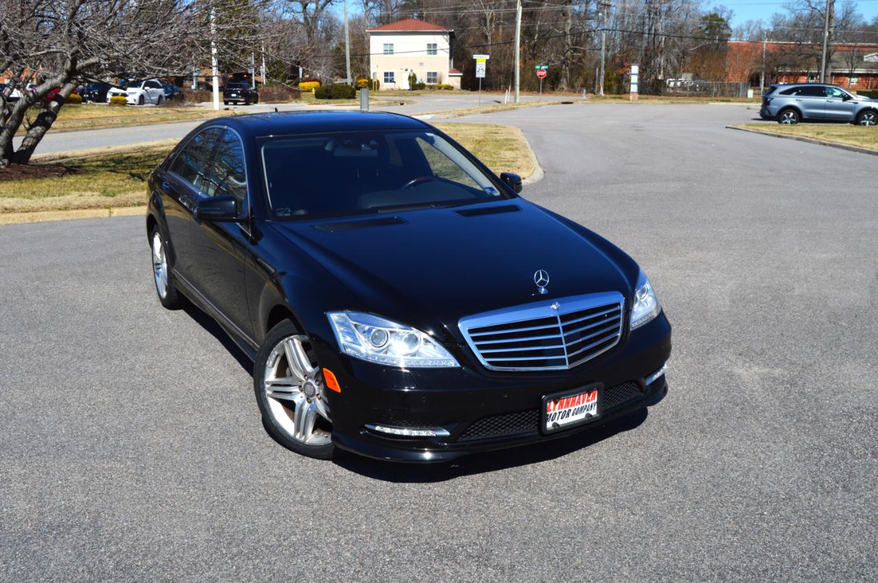 Mercedes-Benz S-Class S550 4-MATIC 2013