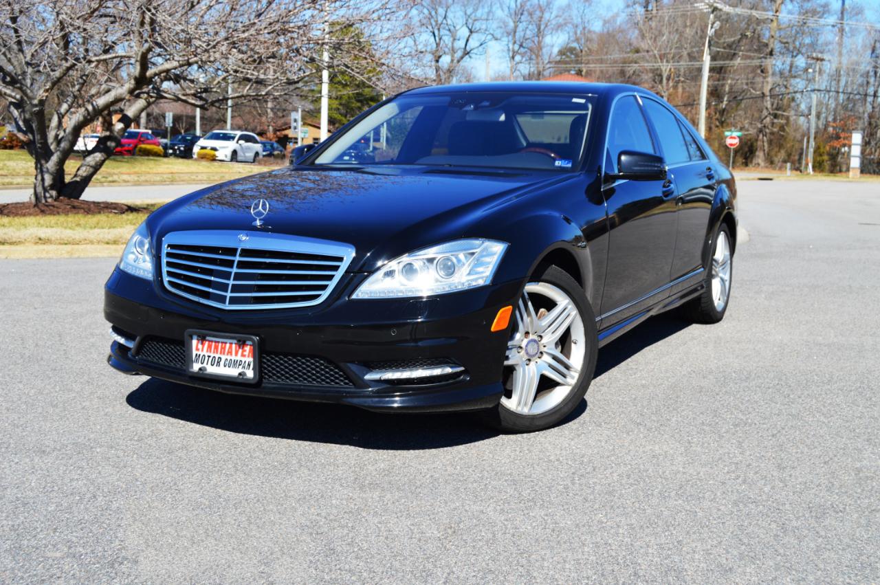 Mercedes-Benz S-Class S550 4-MATIC 2013
