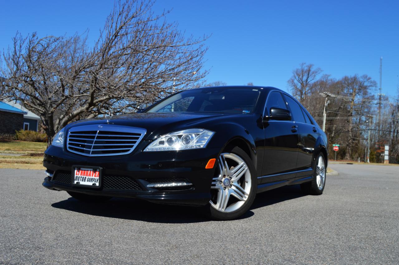 Mercedes-Benz S-Class S550 4-MATIC 2013