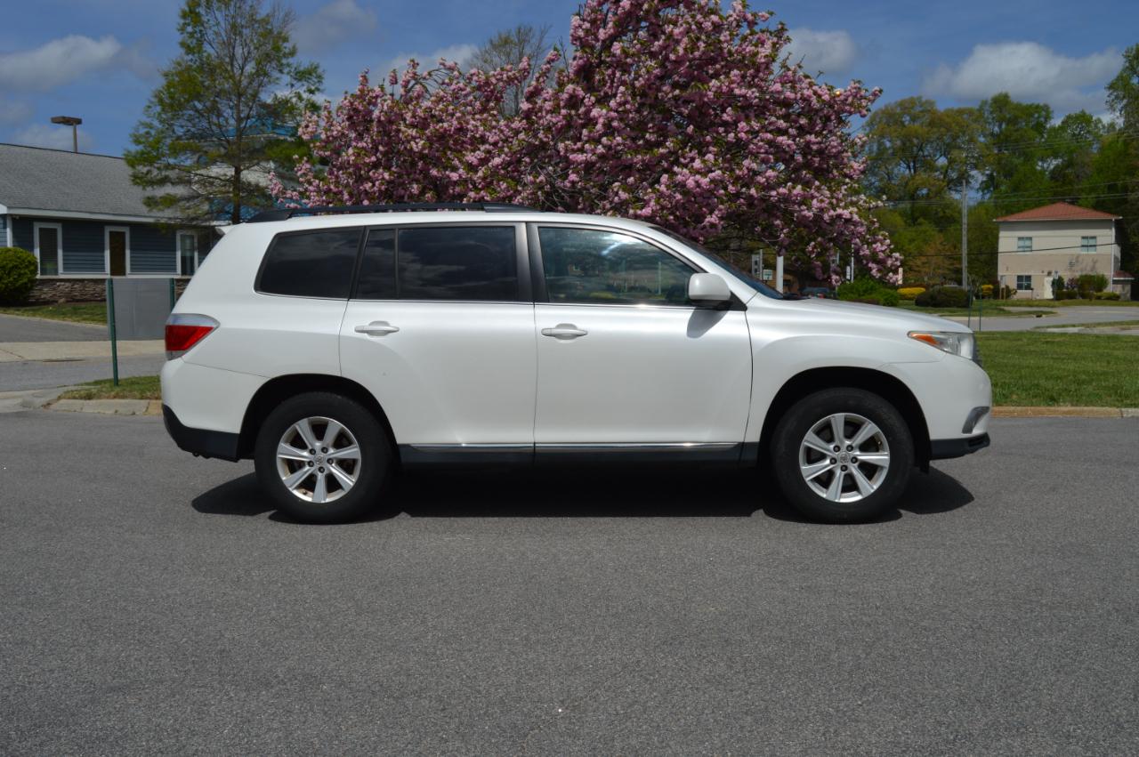 Toyota Highlander  2011