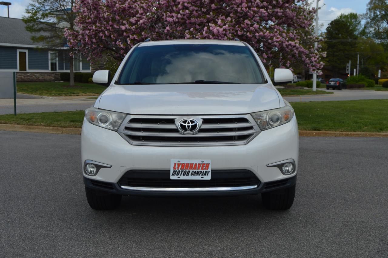 Toyota Highlander  2011