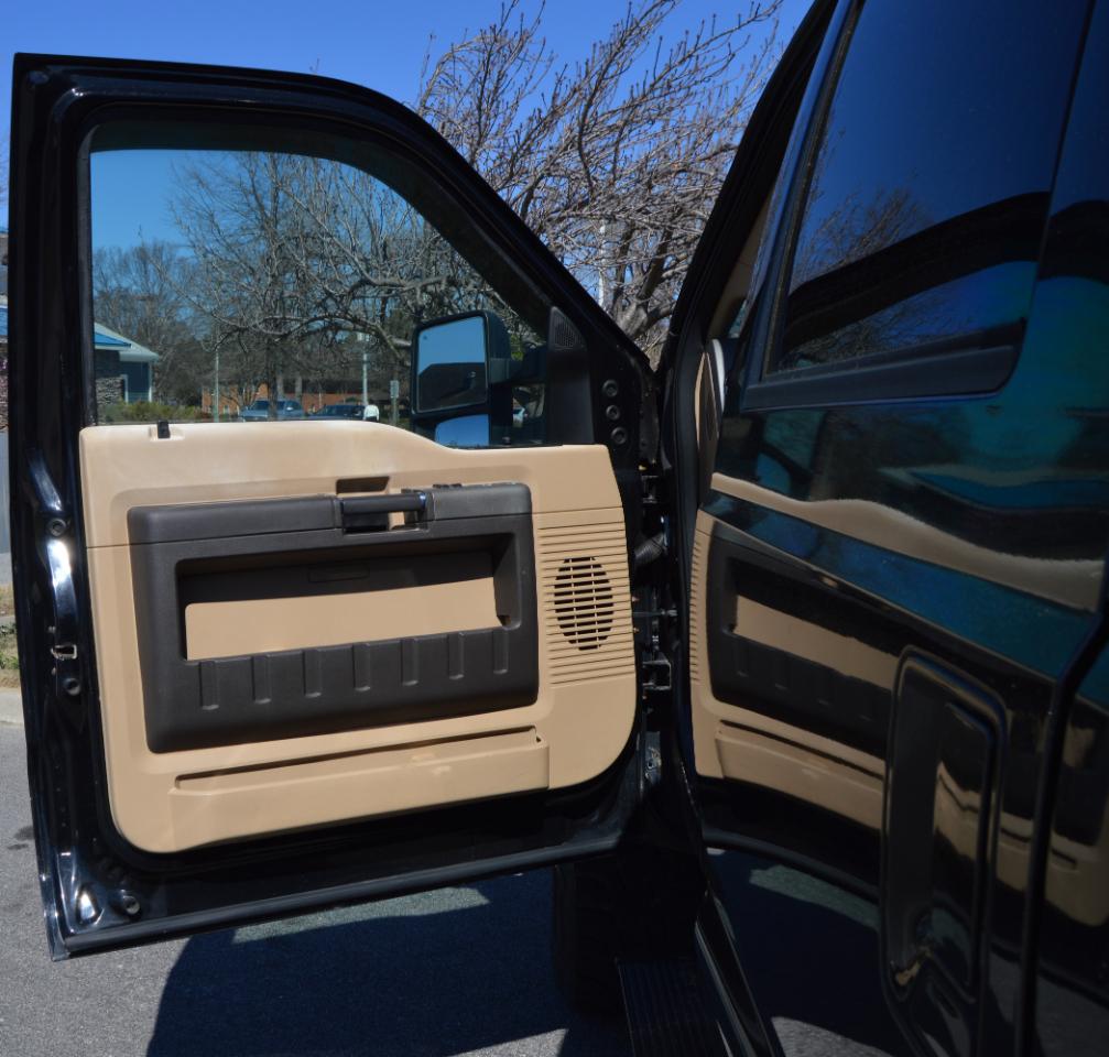 Ford F-350 SD XLT Crew Cab Long Bed 4WD 2011