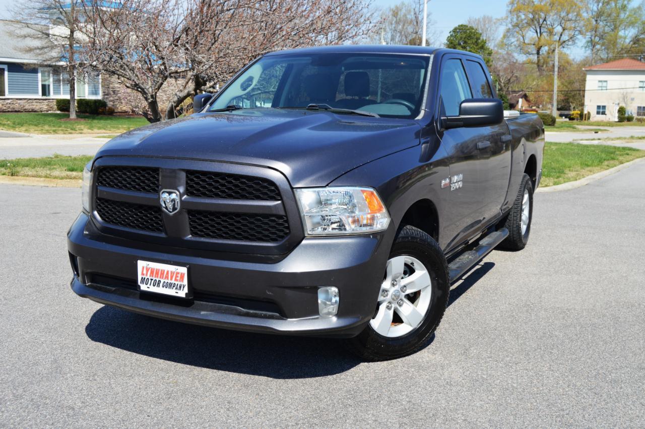 RAM 1500 Tradesman Quad Cab 4WD 2017