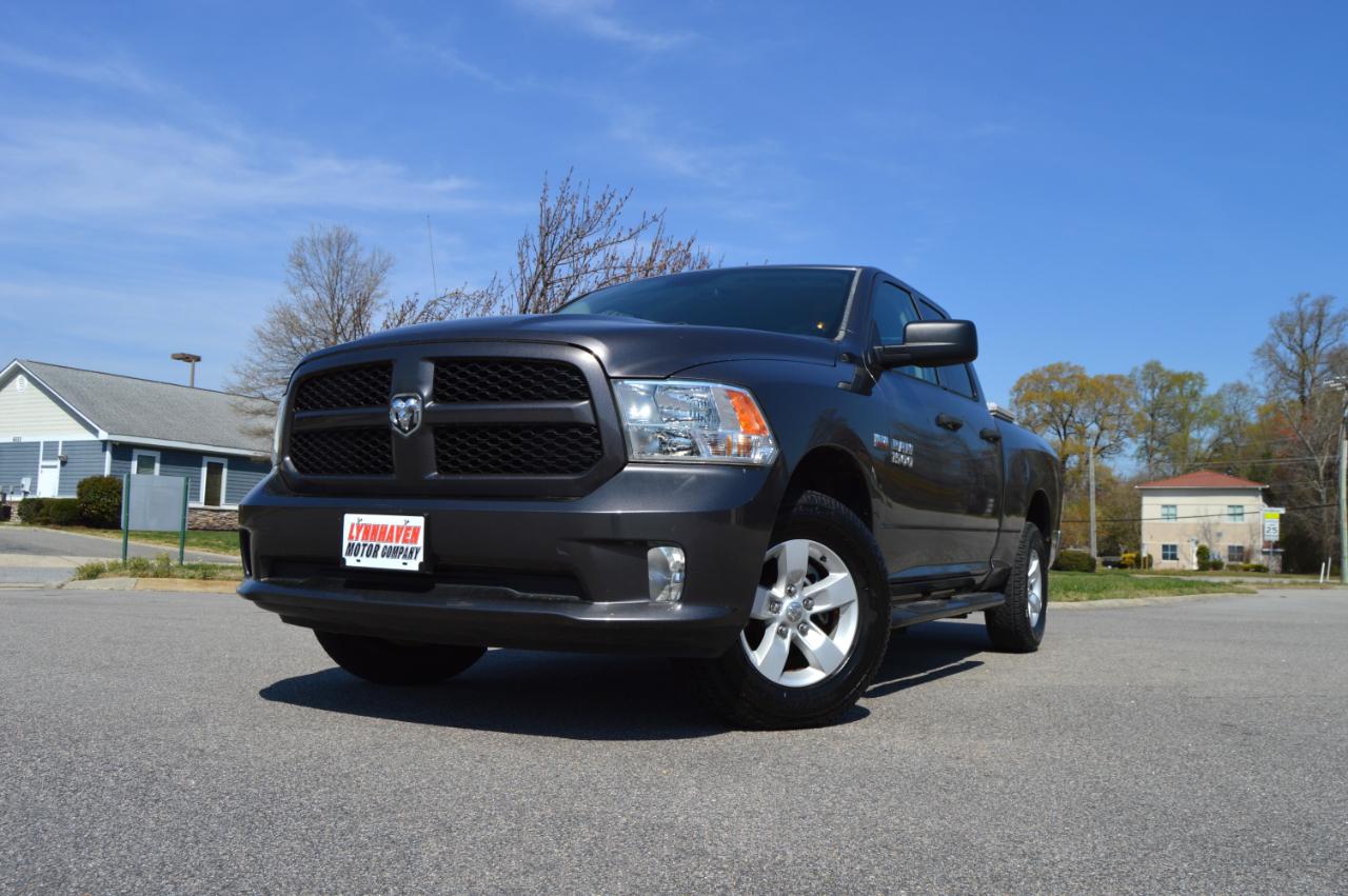 RAM 1500 Tradesman Quad Cab 4WD 2017