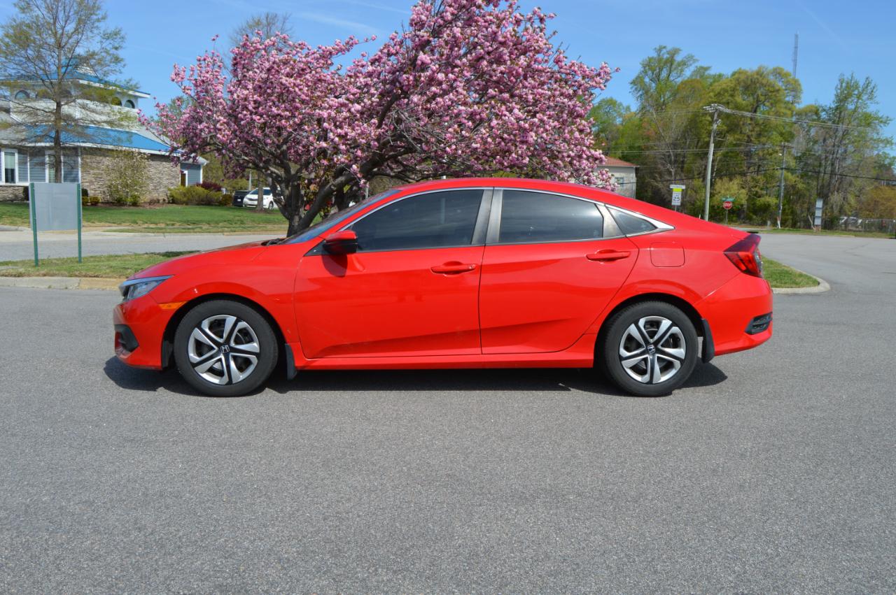 Honda Civic LX Sedan AT 2016