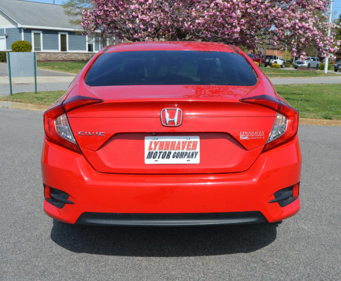 Honda Civic LX Sedan AT 2016