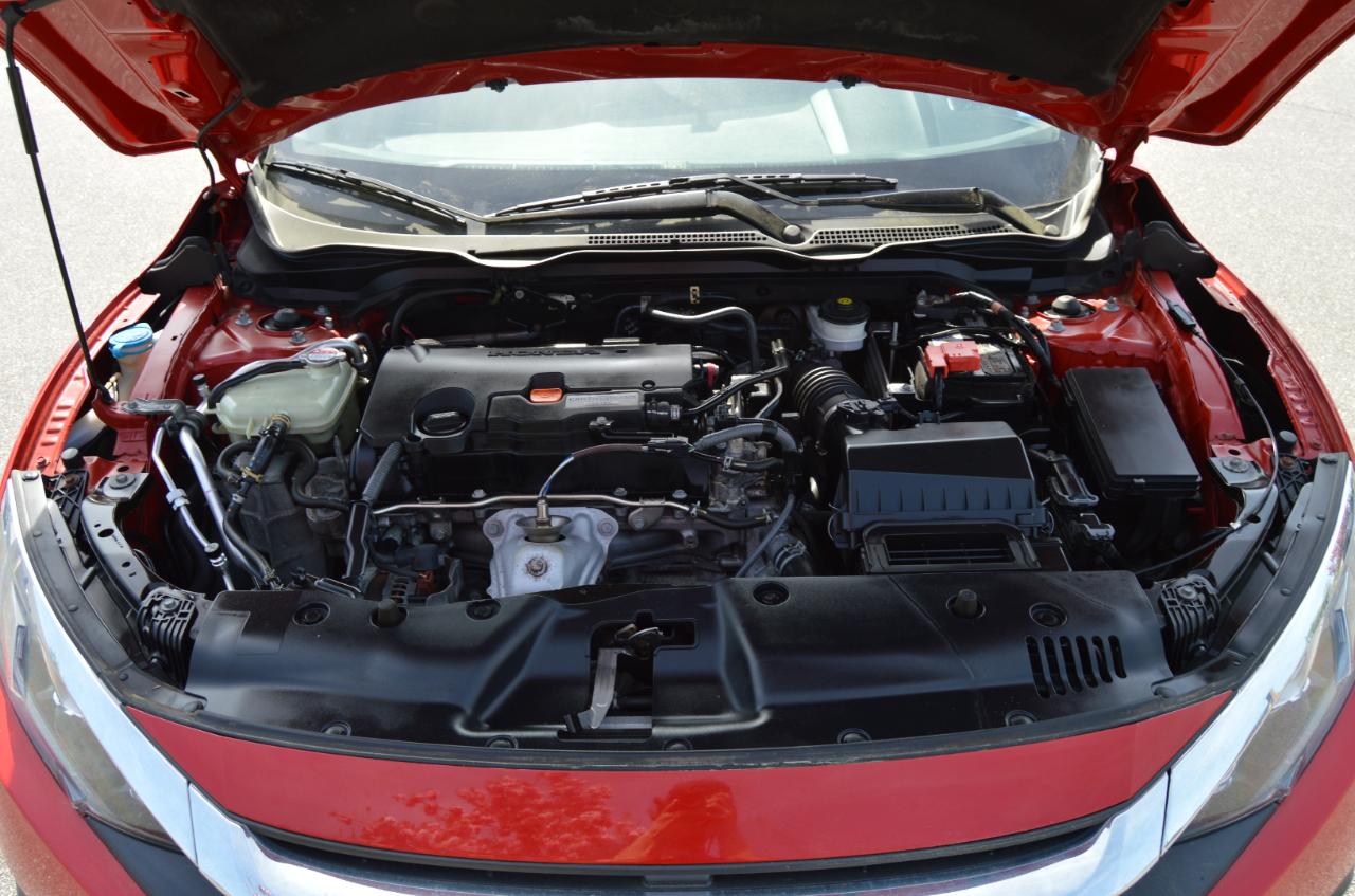 Honda Civic LX Sedan AT 2016