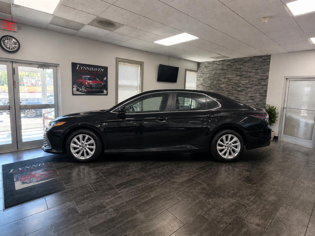 Toyota Camry LE 2022