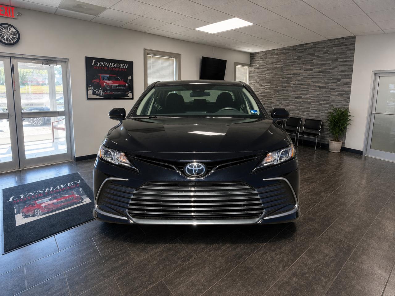 Toyota Camry LE 2022