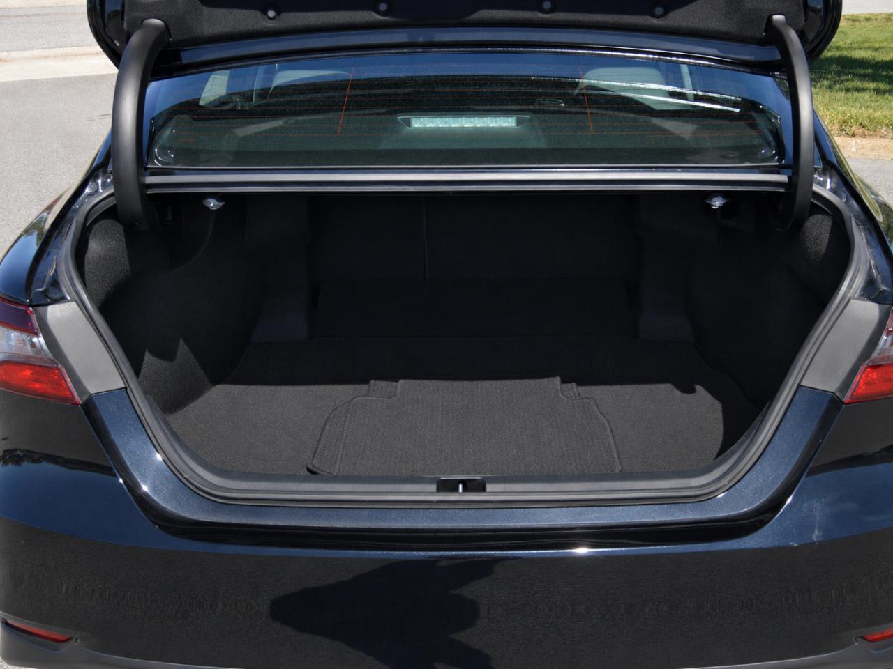 Toyota Camry LE 2022