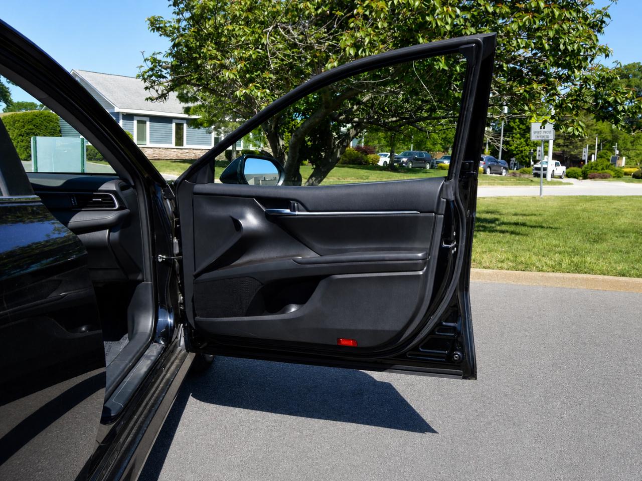 Toyota Camry LE 2022