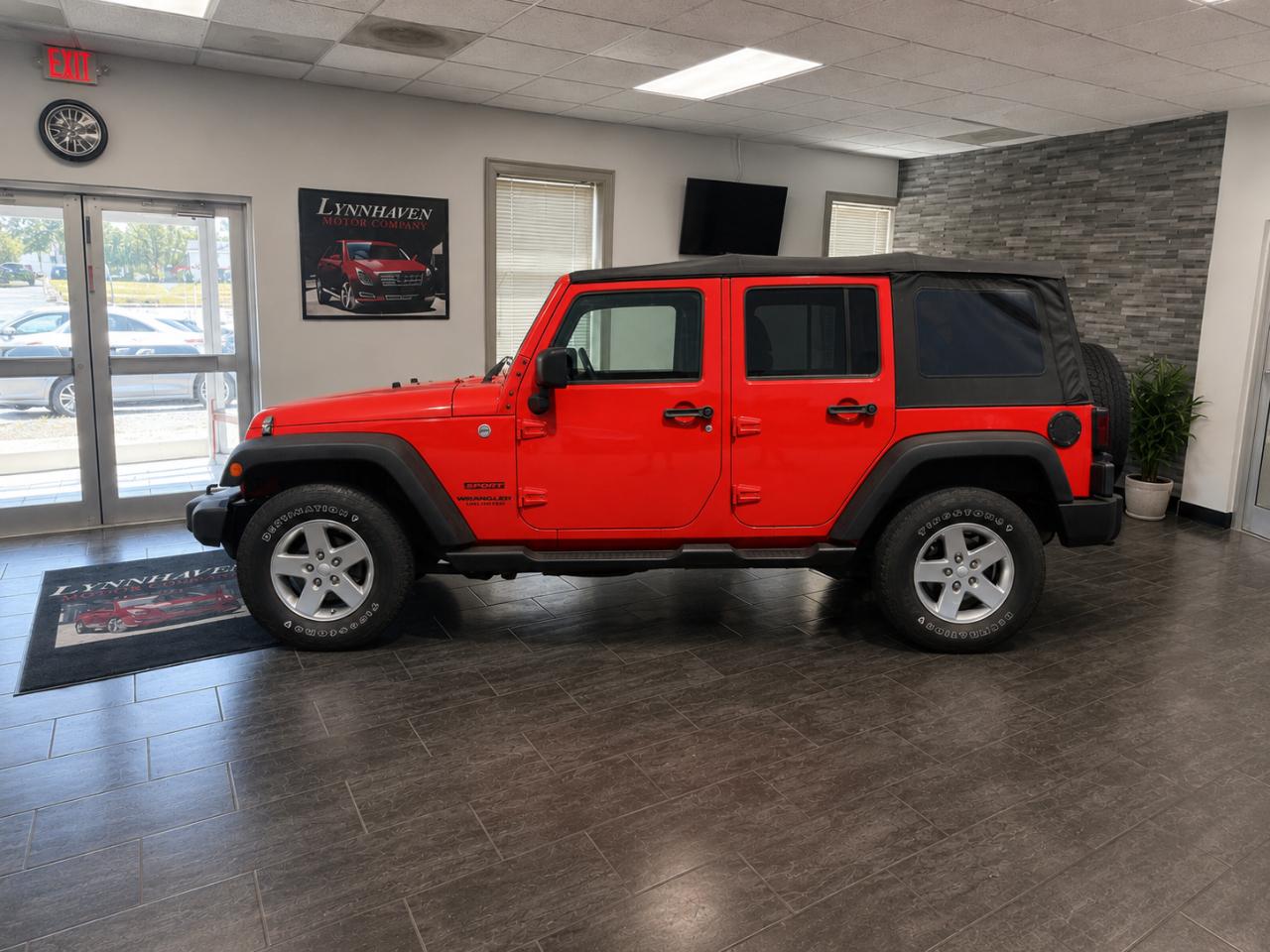 Jeep Wrangler Unlimited Sport 4WD 2015