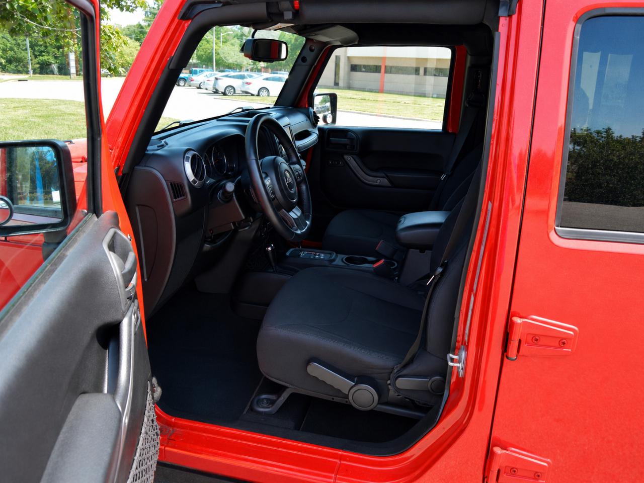 Jeep Wrangler Unlimited Sport 4WD 2015