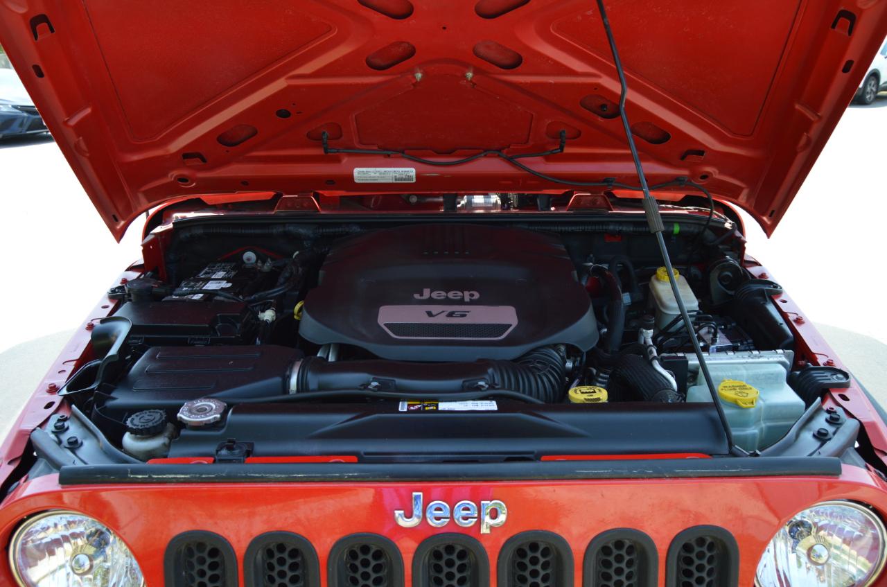 Jeep Wrangler Unlimited Sport 4WD 2015