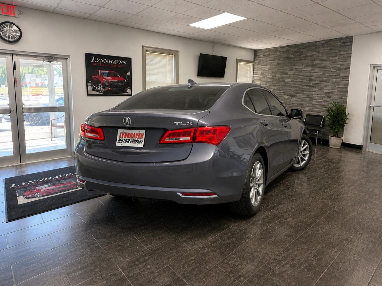 Acura TLX Base 2018