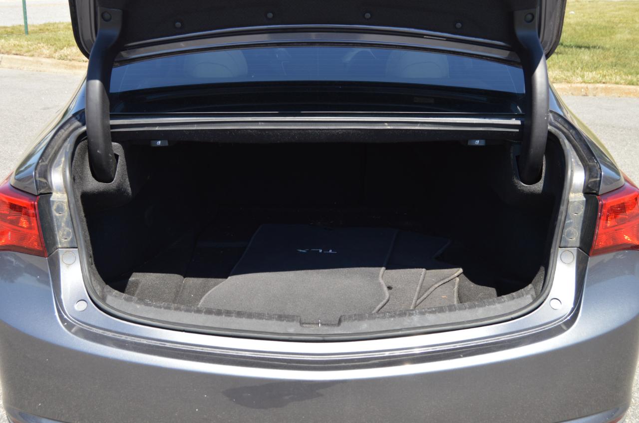 Acura TLX Base 2018