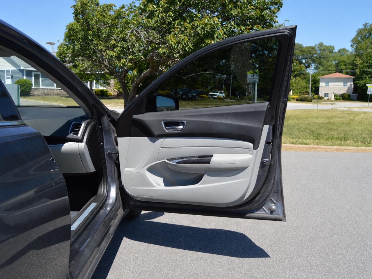 Acura TLX Base 2018