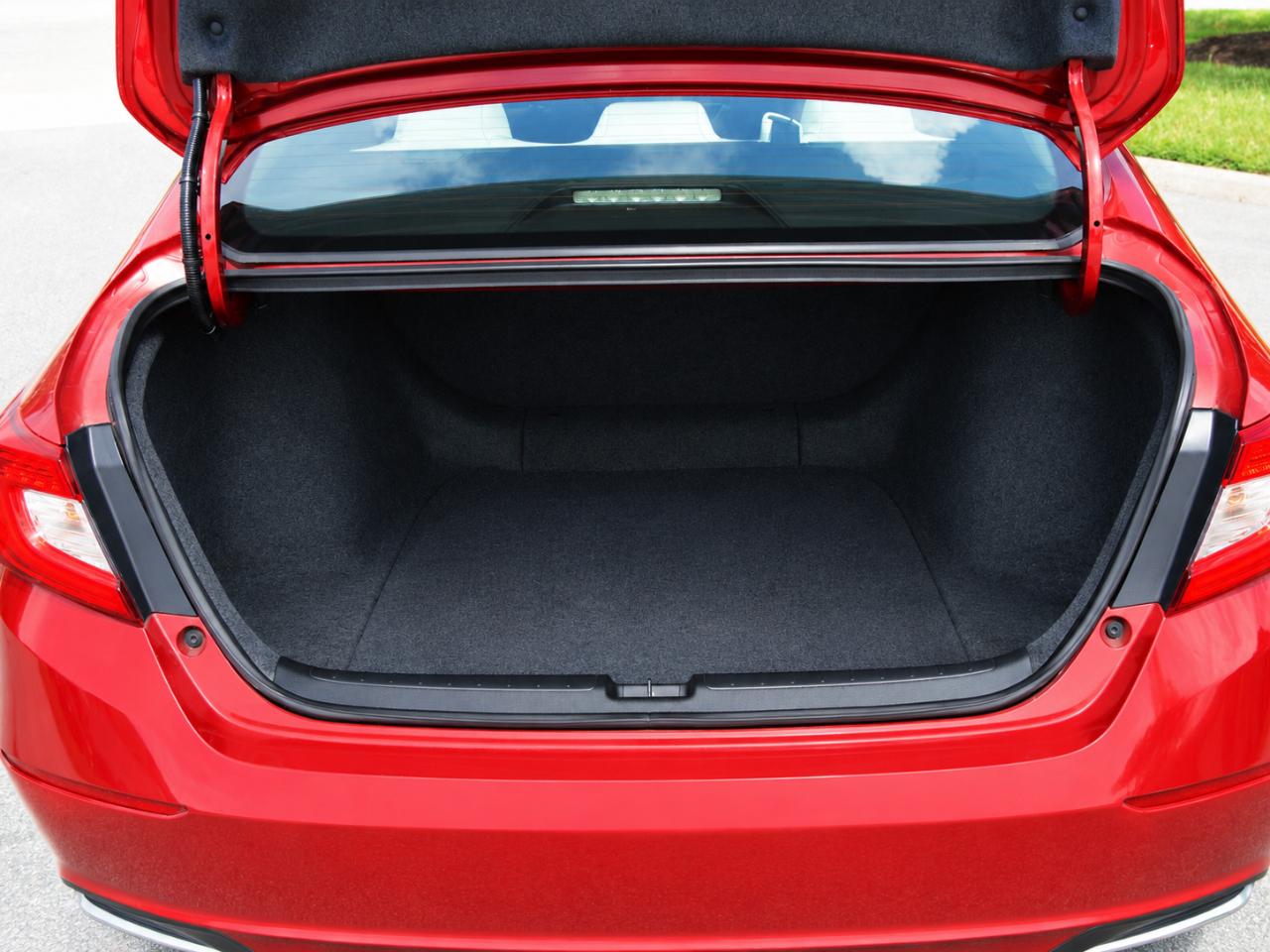 Honda Accord LX 4-Door Sedan 2019