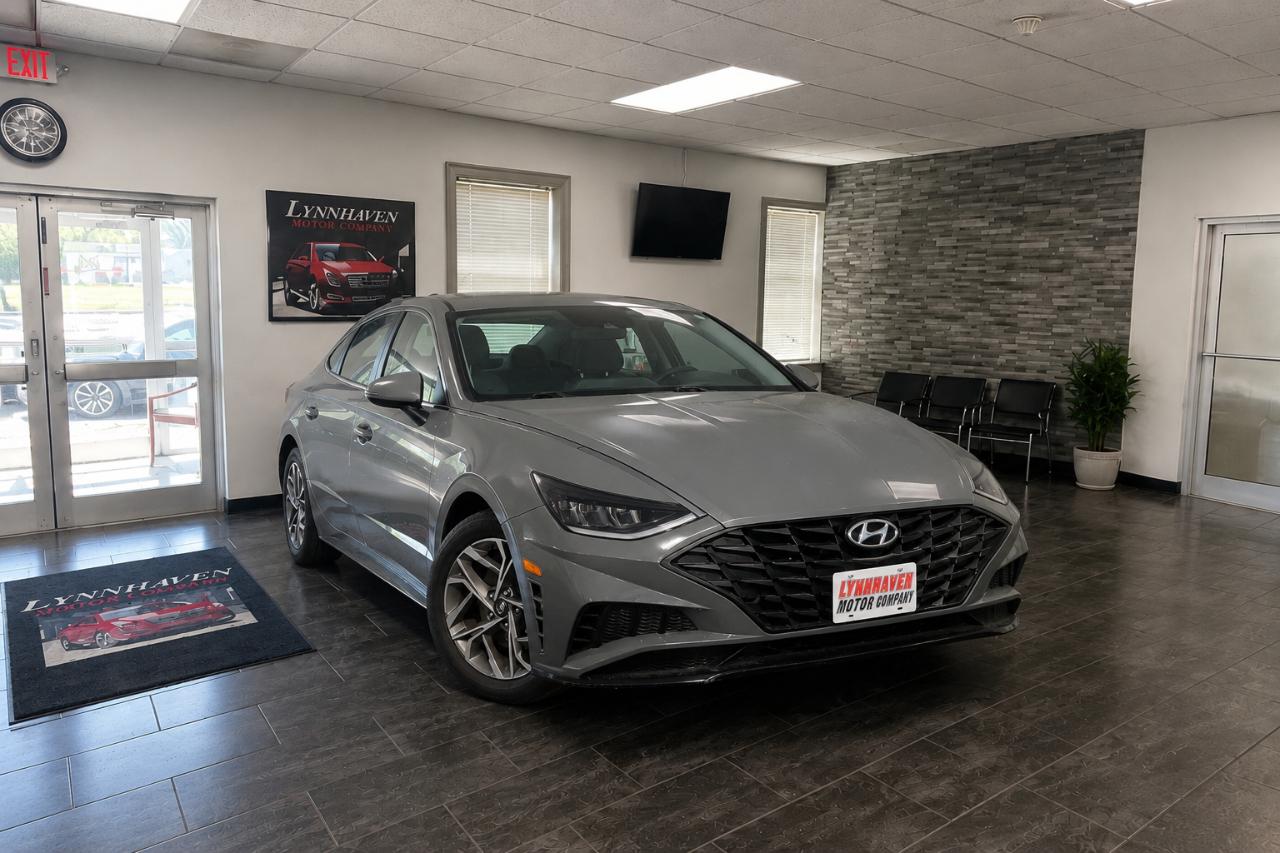 Hyundai Sonata SEL 2021