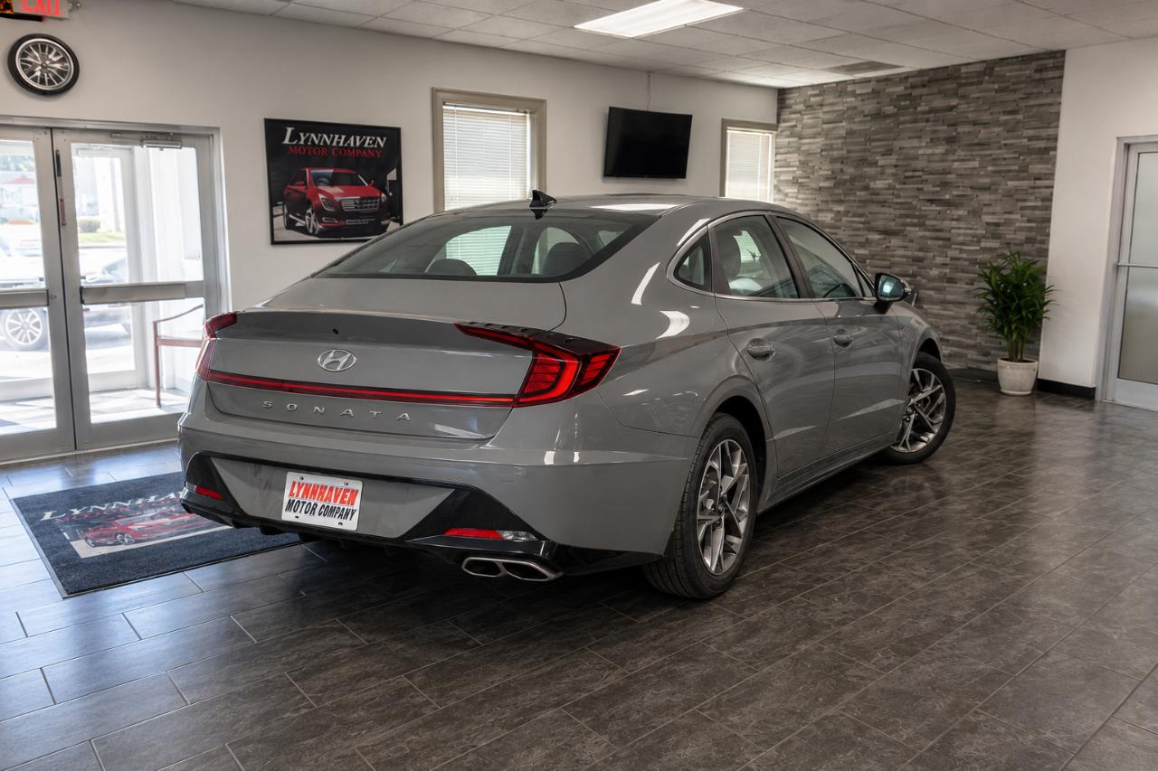 Hyundai Sonata SEL 2021