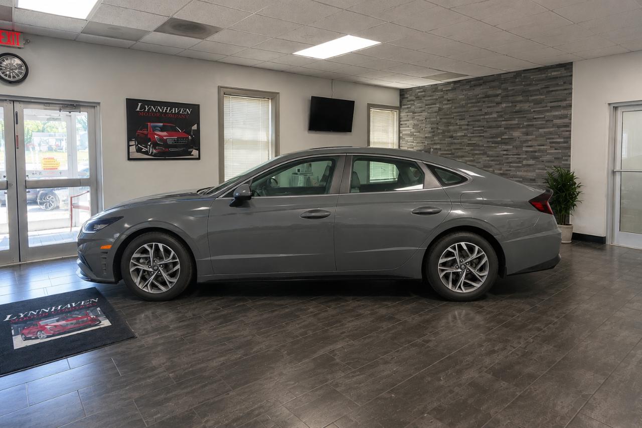 Hyundai Sonata SEL 2021