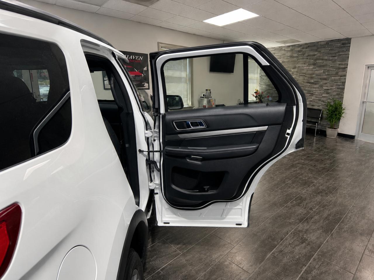 Ford Explorer XLT 4WD 2018