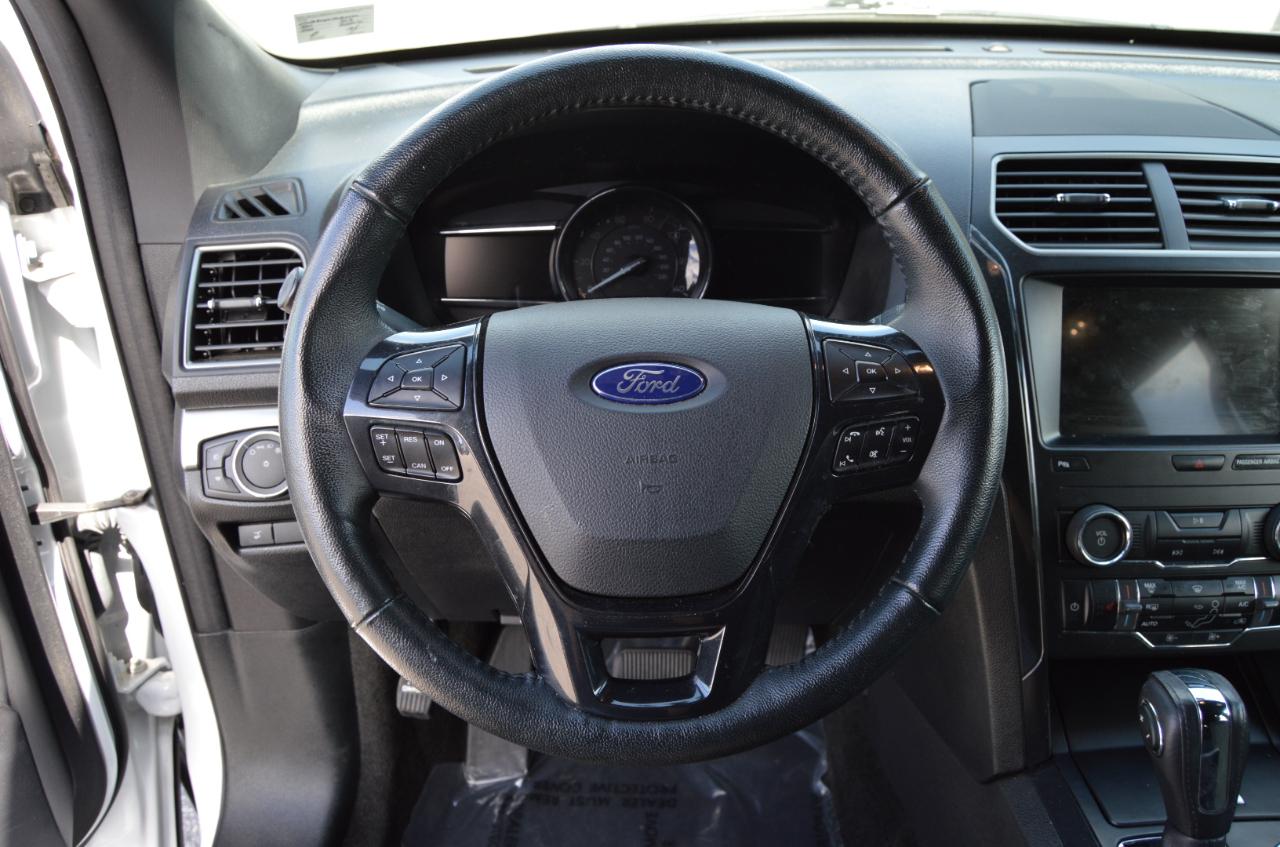 Ford Explorer XLT 4WD 2018