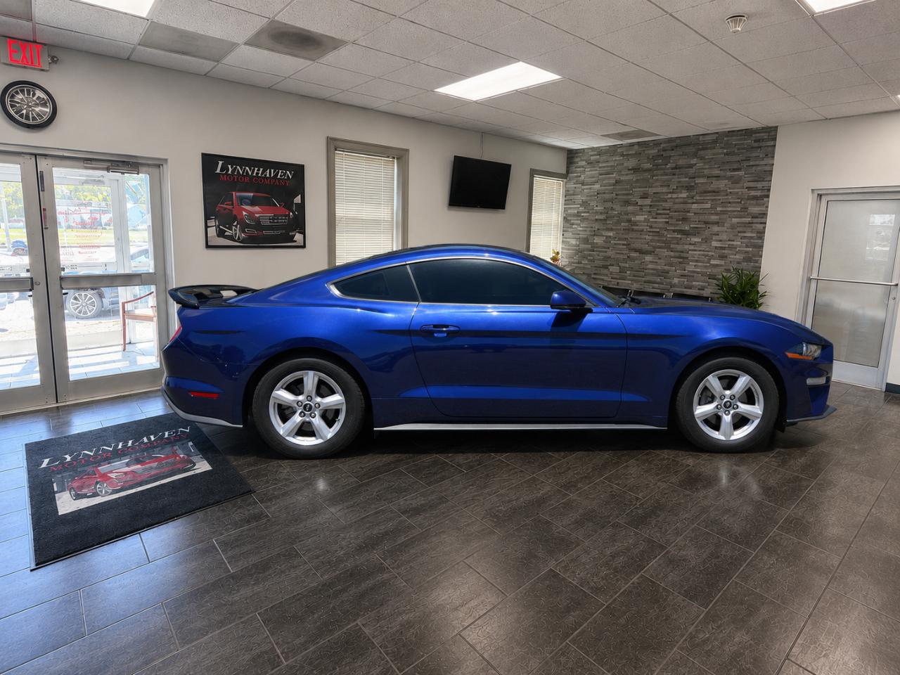 2019 Ford Mustang EcoBoost - Photo 7