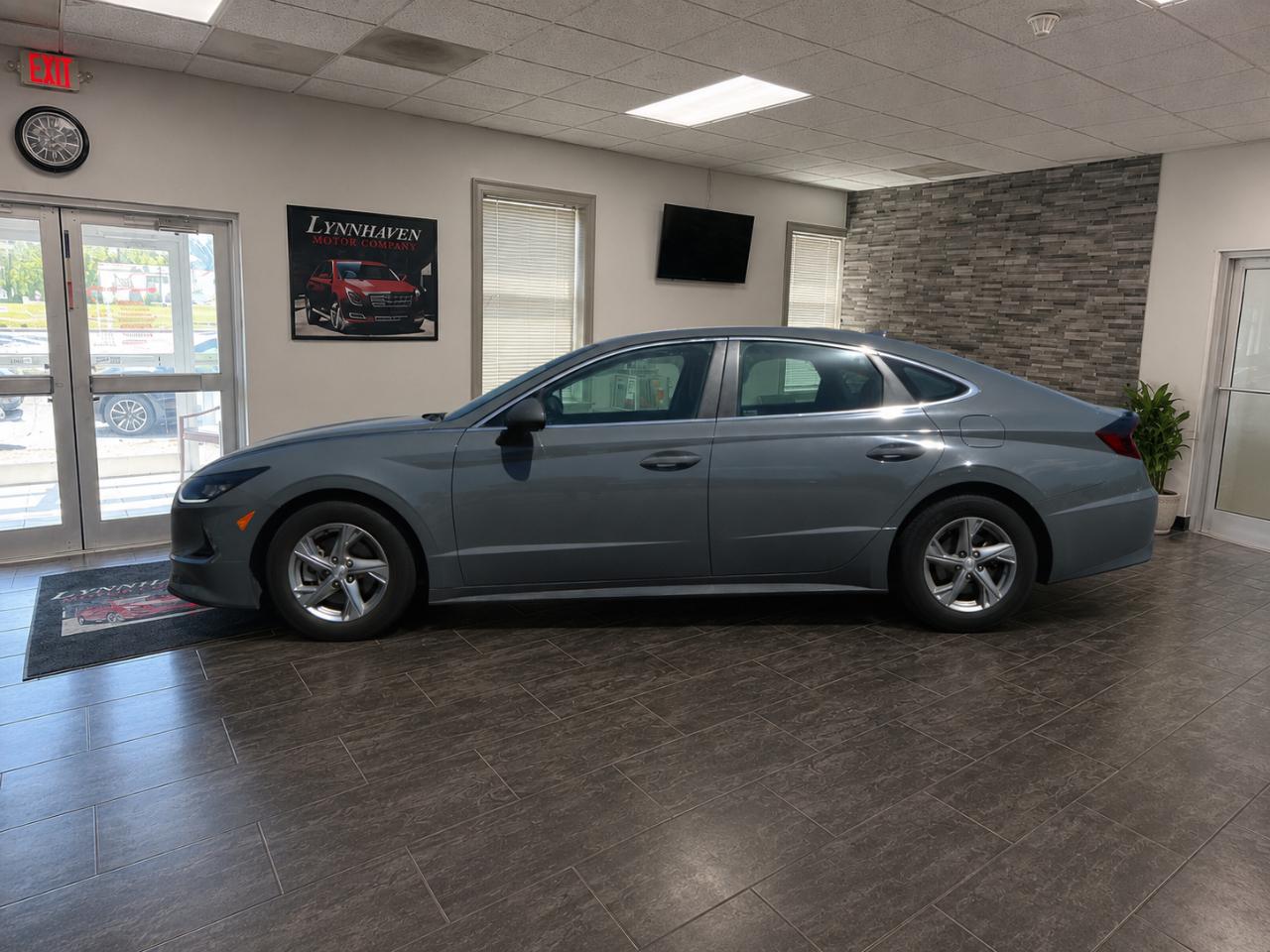 Hyundai Sonata SE 2021