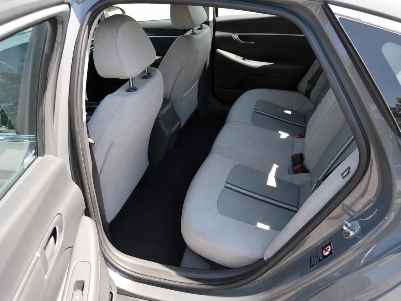 Hyundai Sonata SE 2021