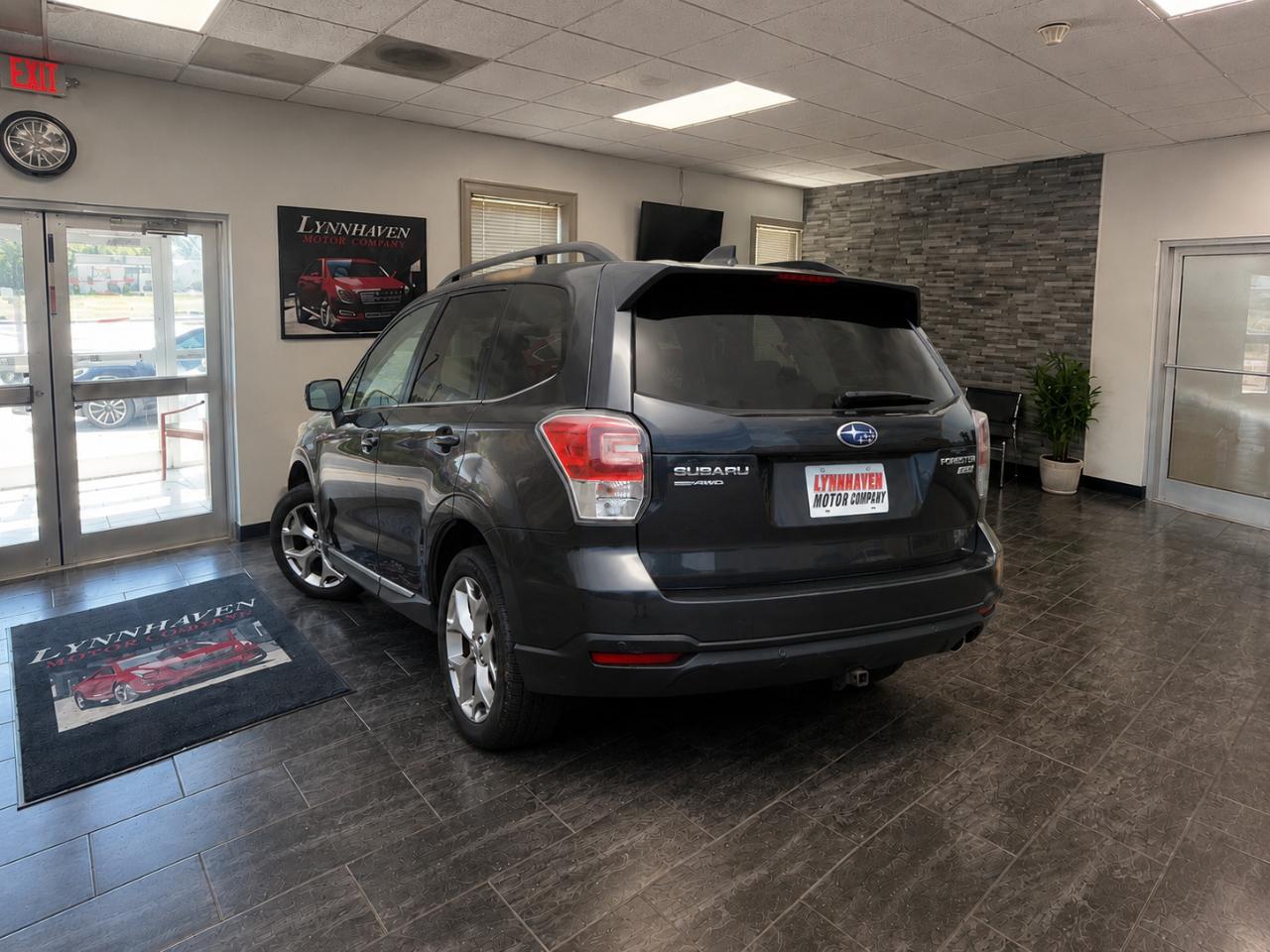 Subaru Forester 2.5i Touring 2017