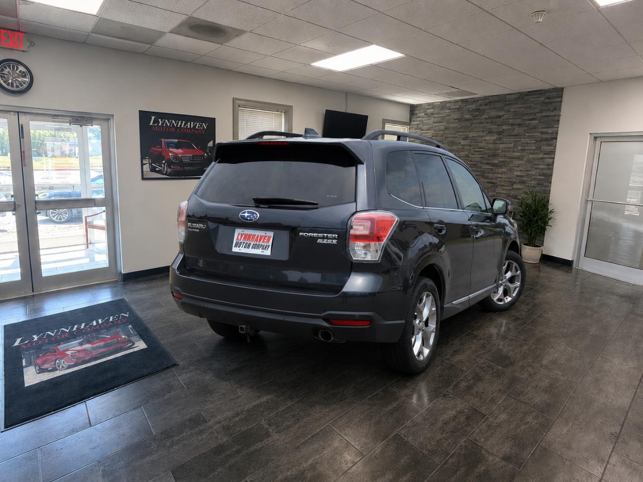 Subaru Forester 2.5i Touring 2017