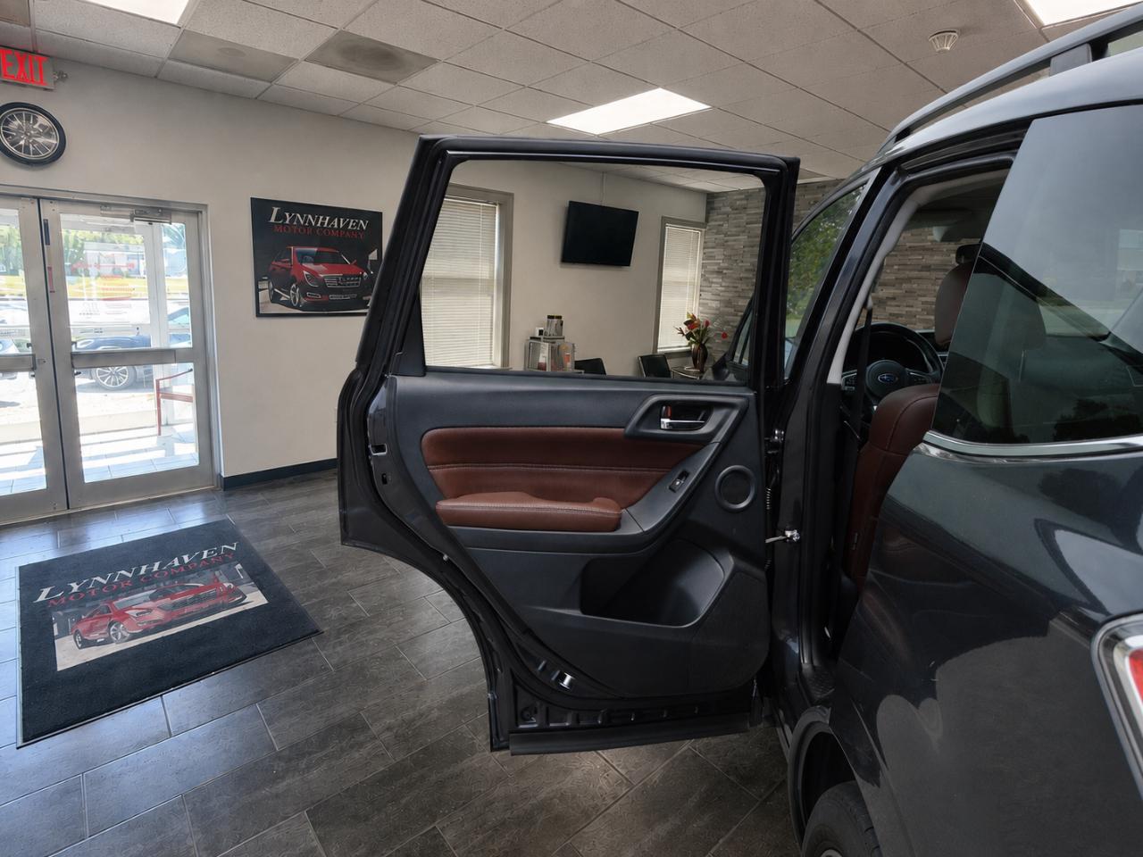 Subaru Forester 2.5i Touring 2017