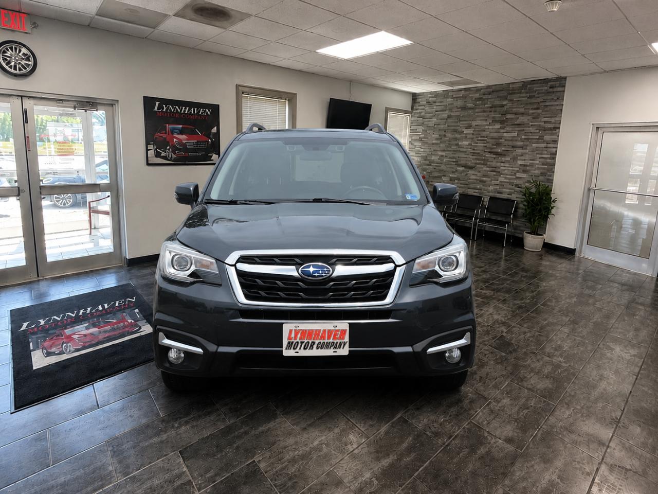 Subaru Forester 2.5i Touring 2017