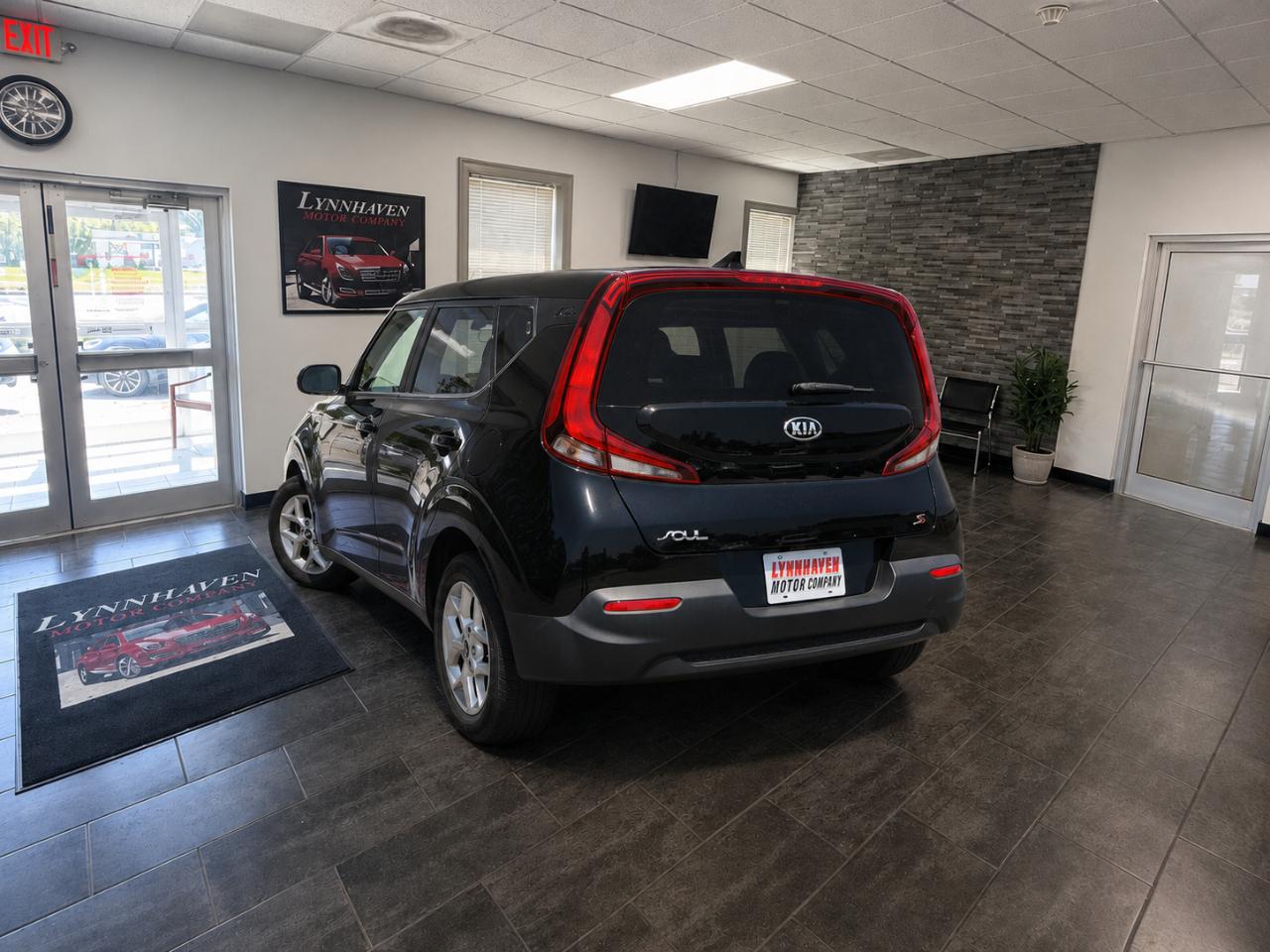 Kia Soul S 2021