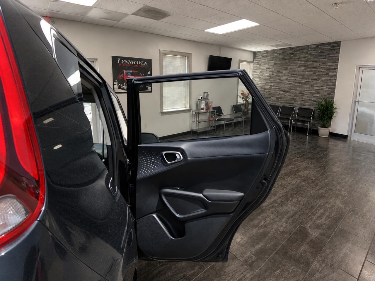 Kia Soul S 2021