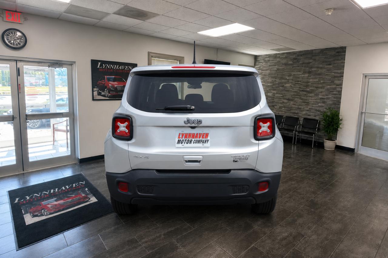 Jeep Renegade Sport 4WD 2021