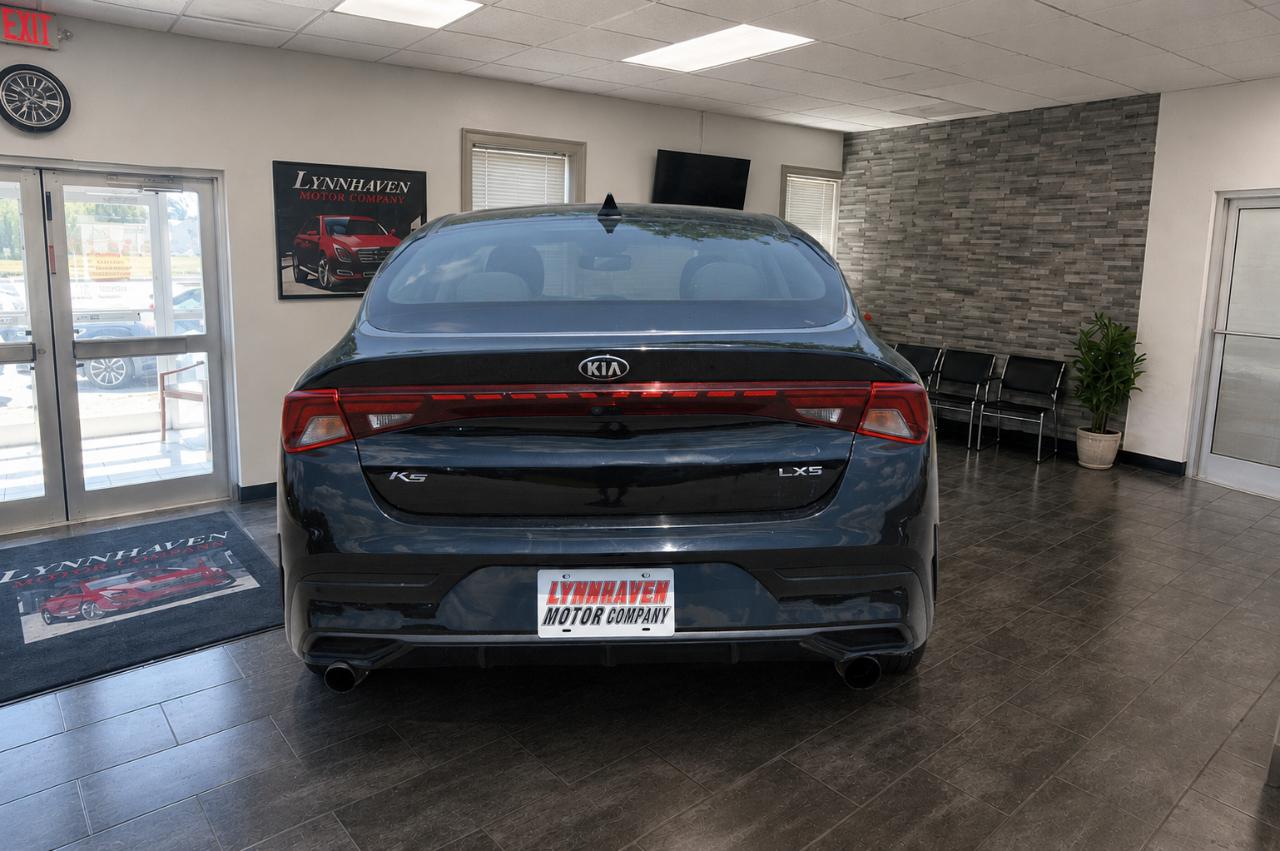 Kia K5 LXS 2021