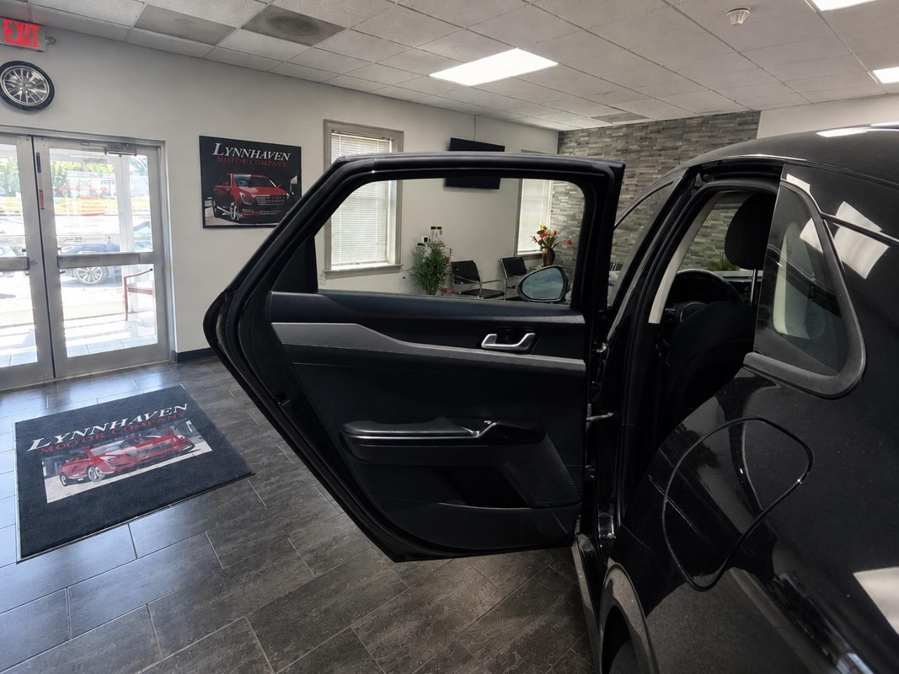 Kia K5 LXS 2021
