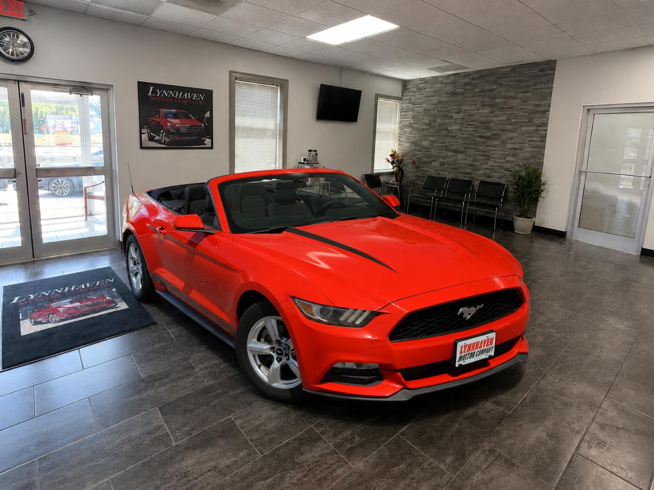 Ford Mustang V6 Convertible 2015