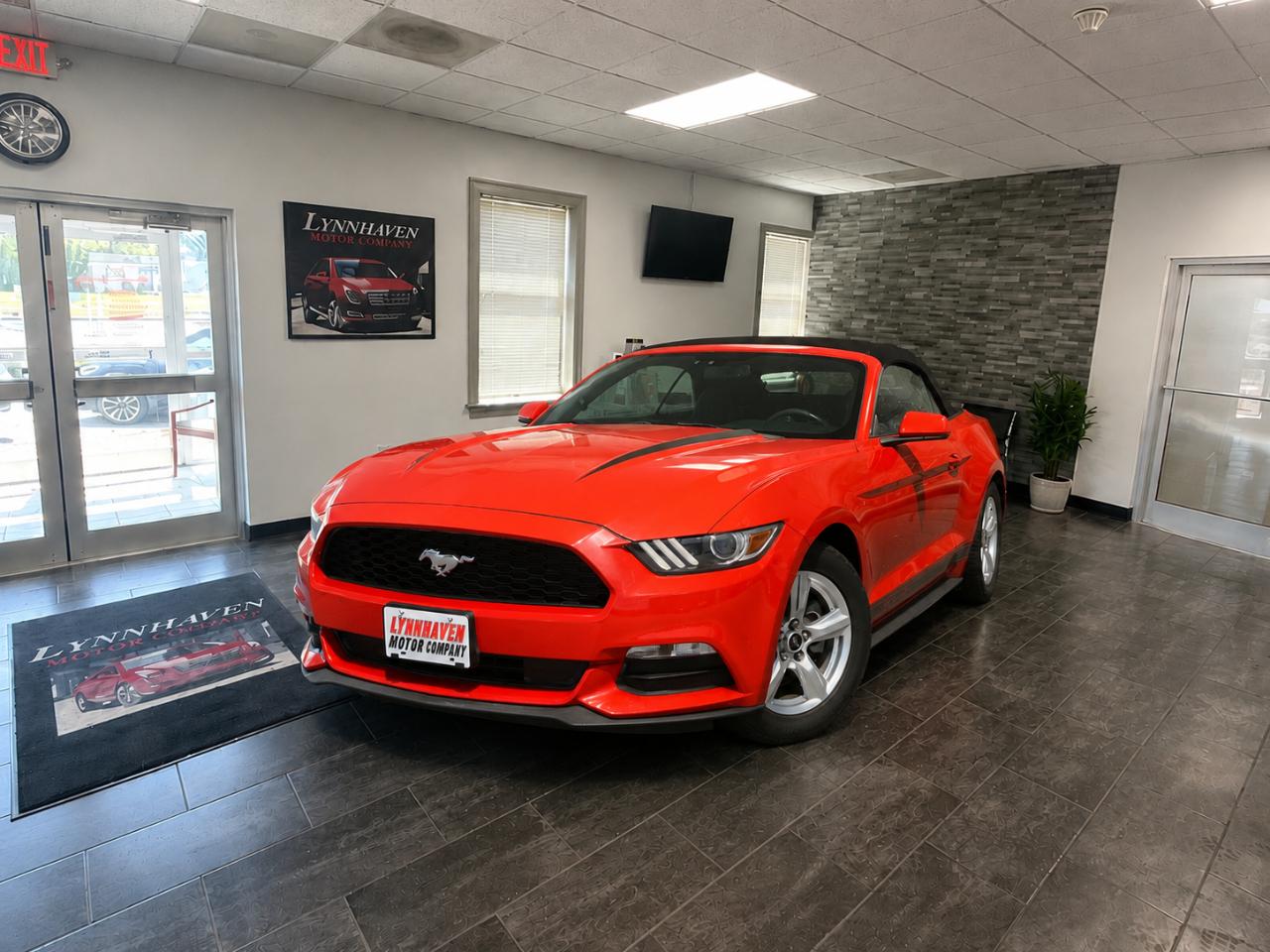 Ford Mustang V6 Convertible 2015