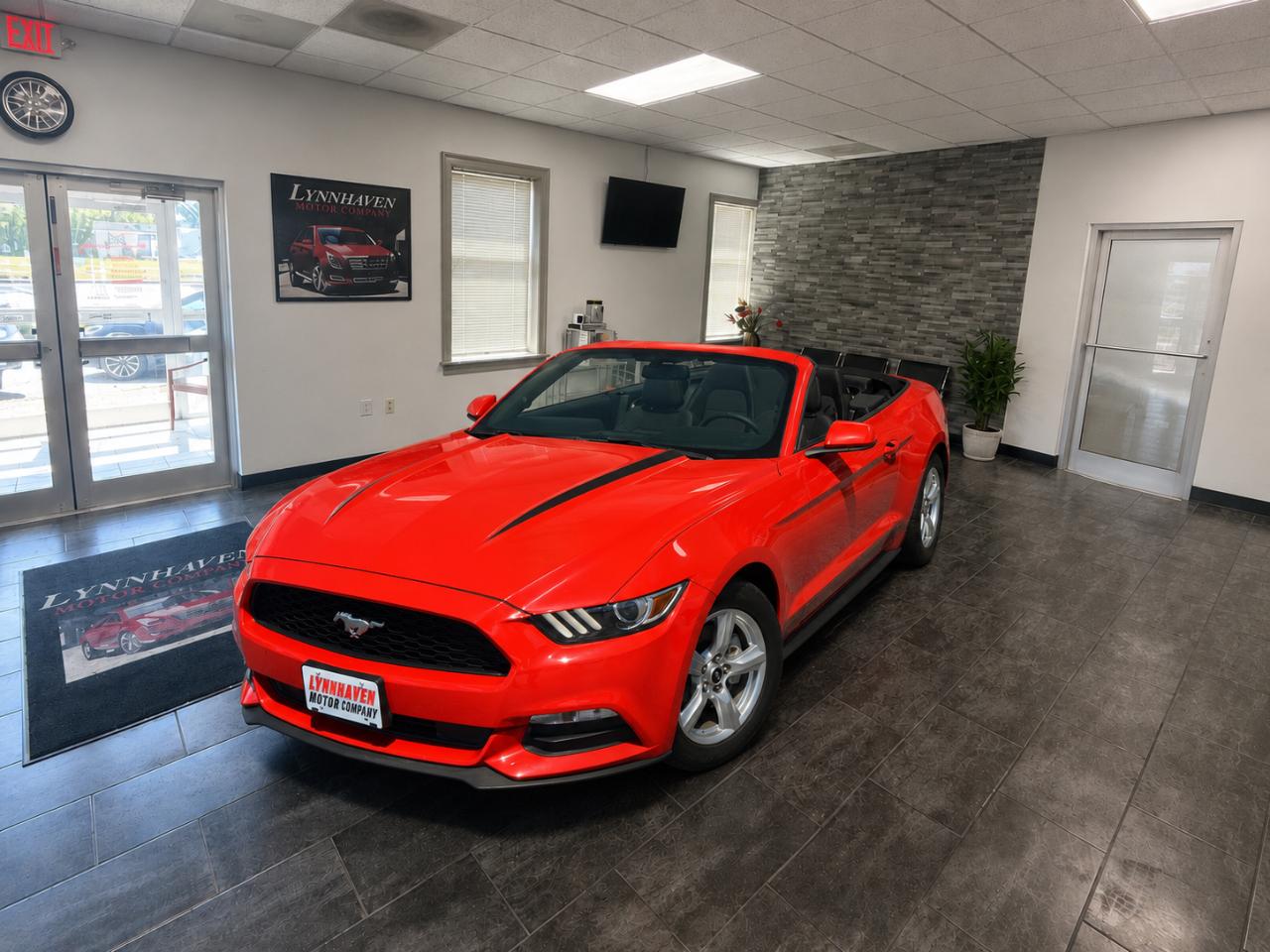 Ford Mustang V6 Convertible 2015