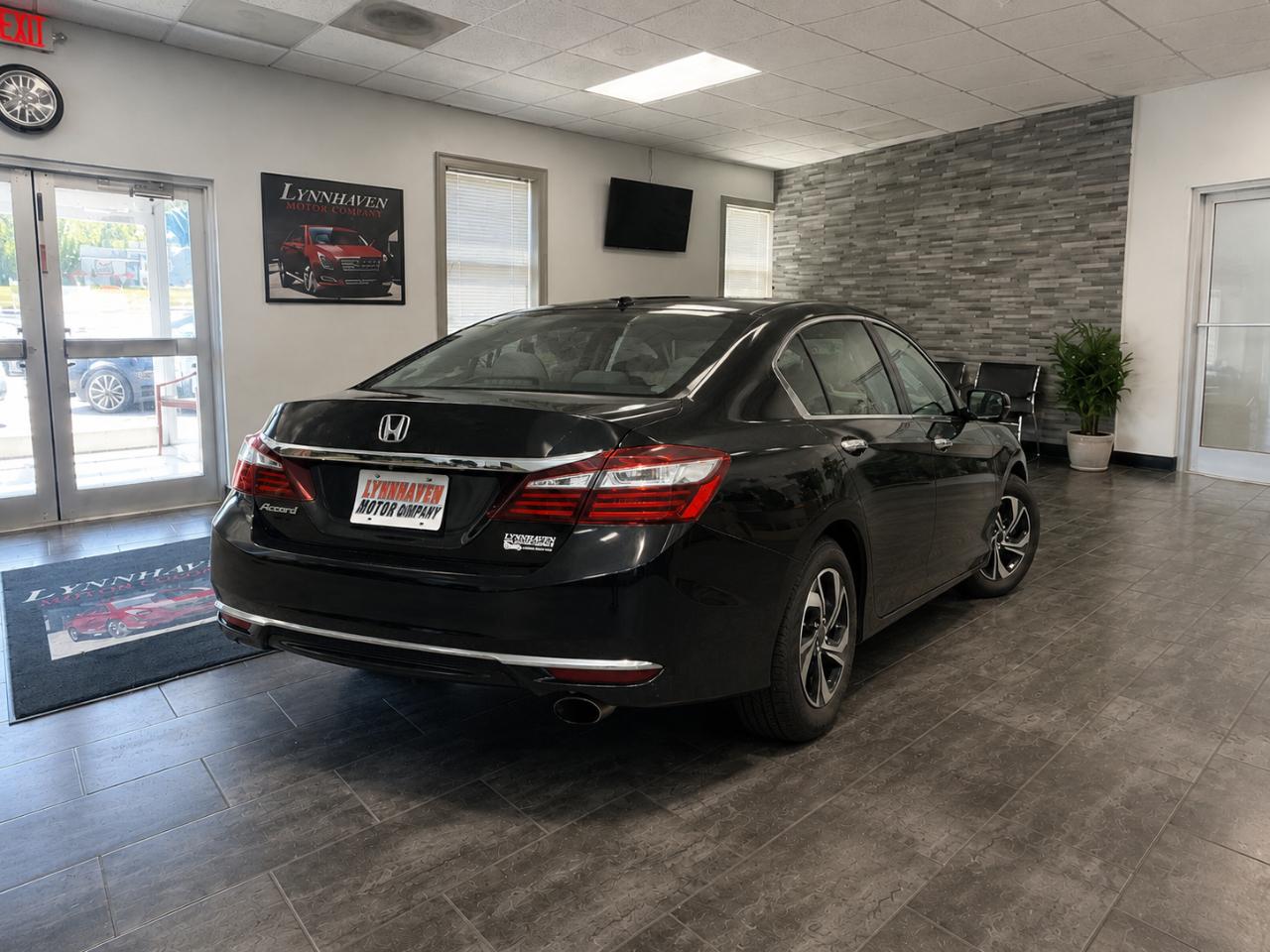 Honda Accord EX Sedan AT 2017