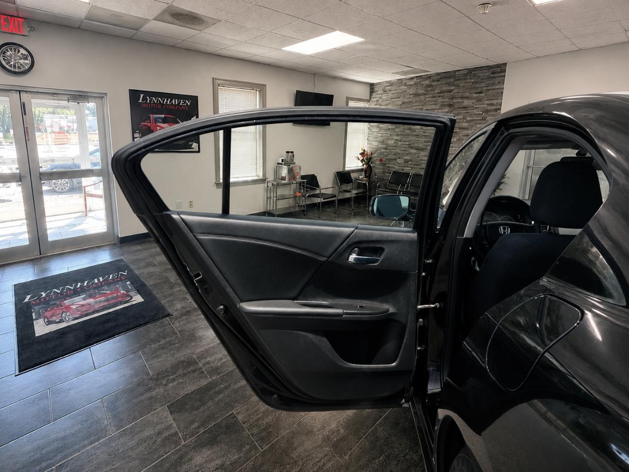 Honda Accord EX Sedan AT 2017