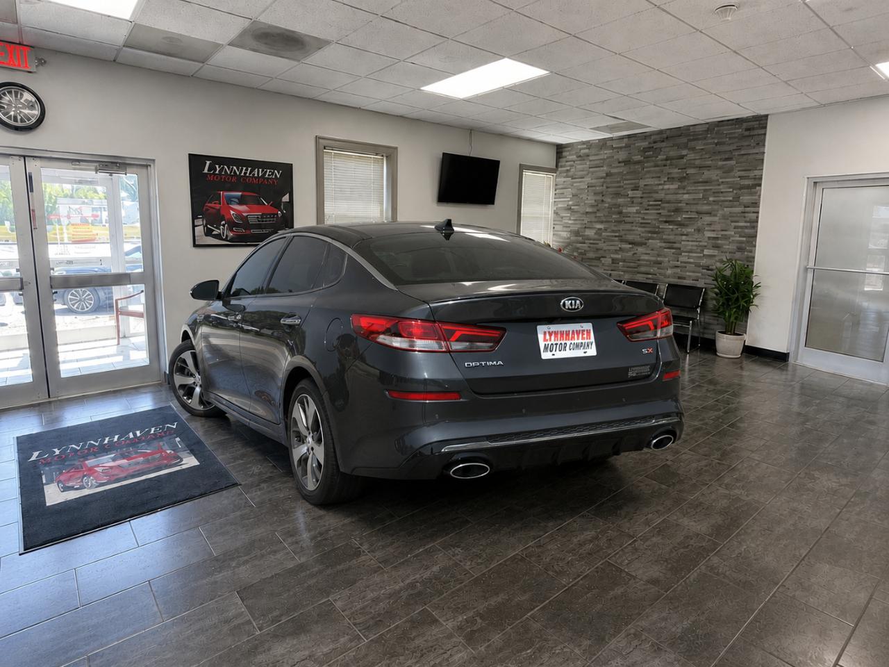 Kia Optima  2019