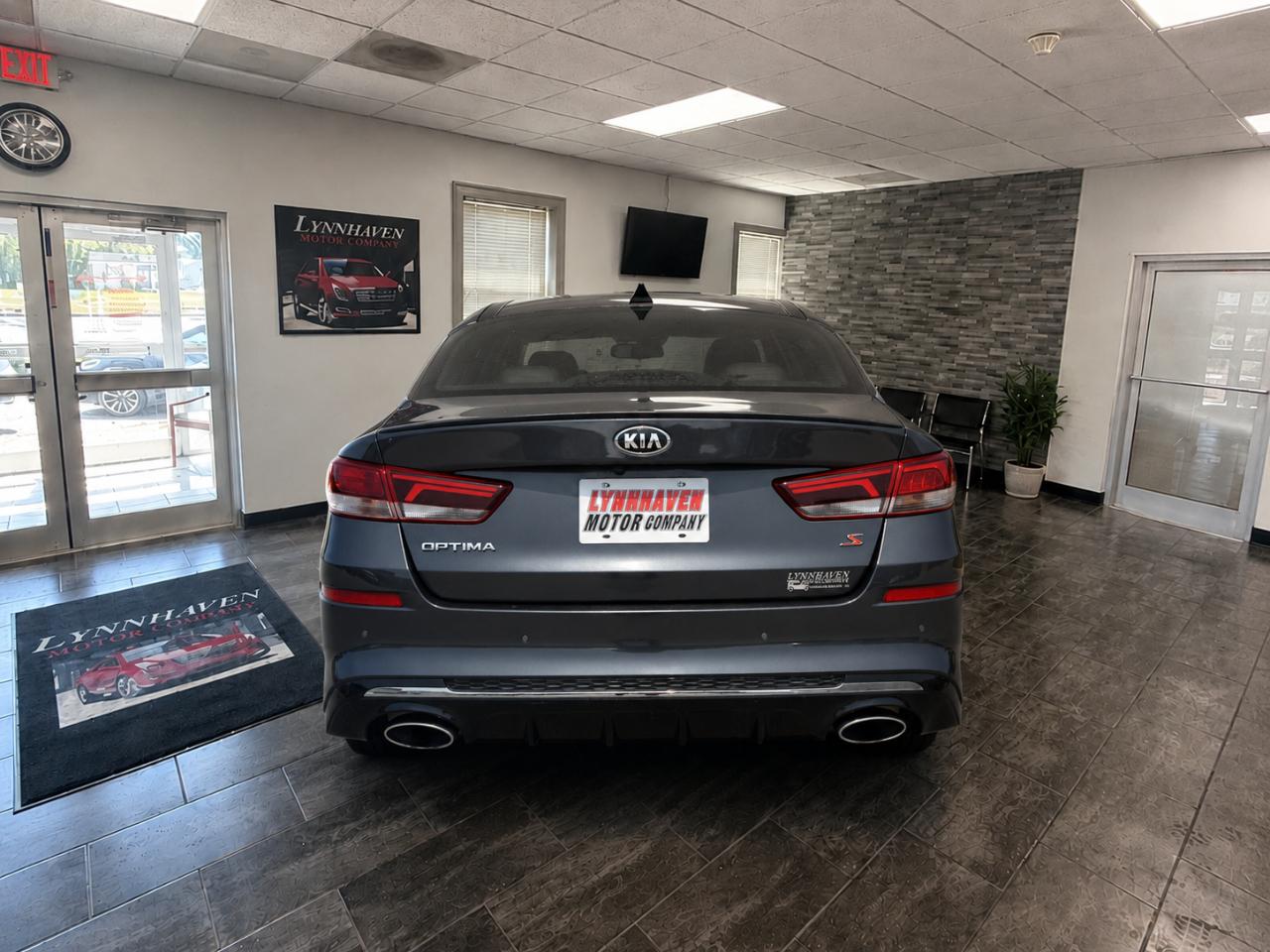 Kia Optima  2019