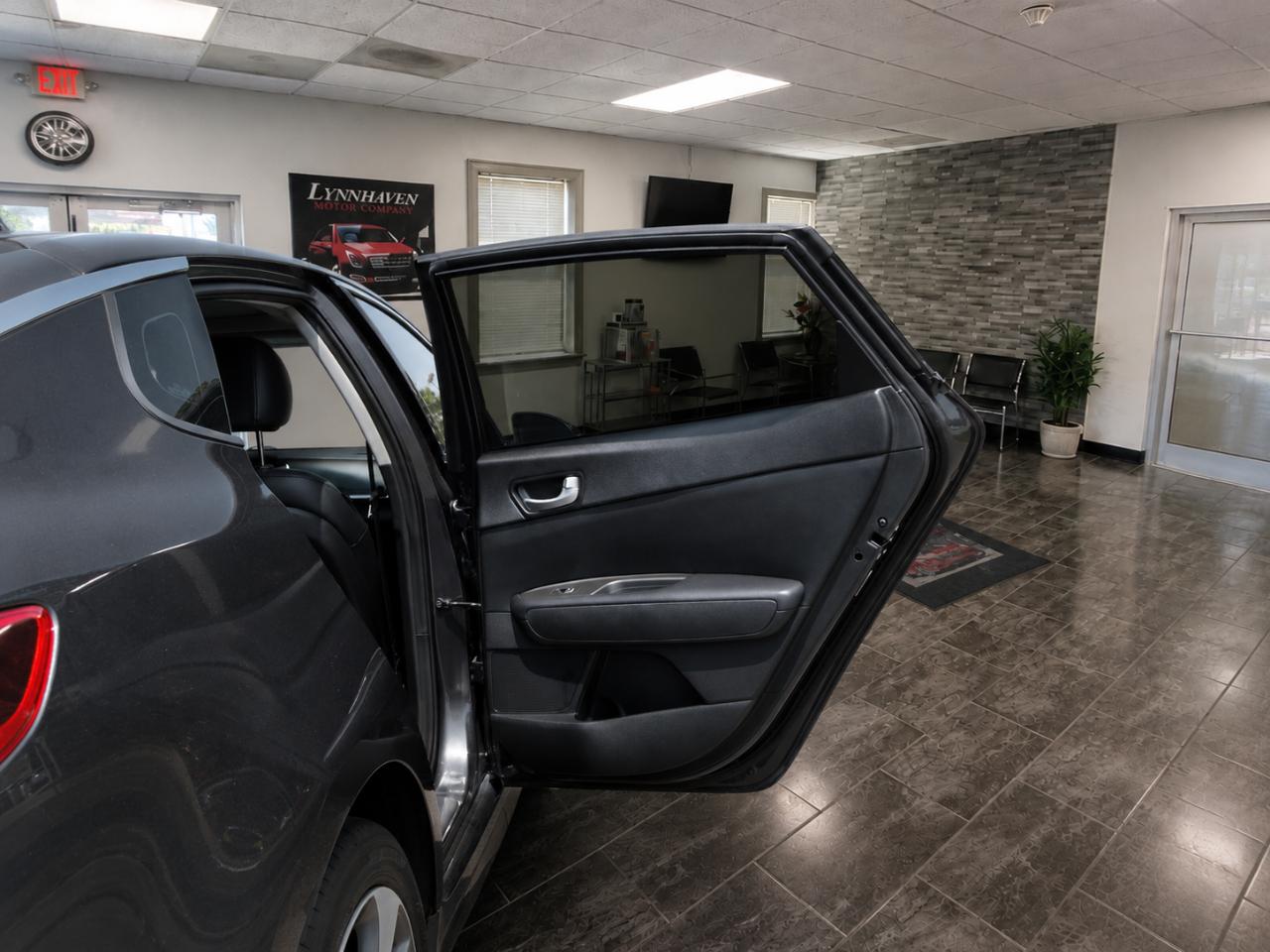 Kia Optima  2019