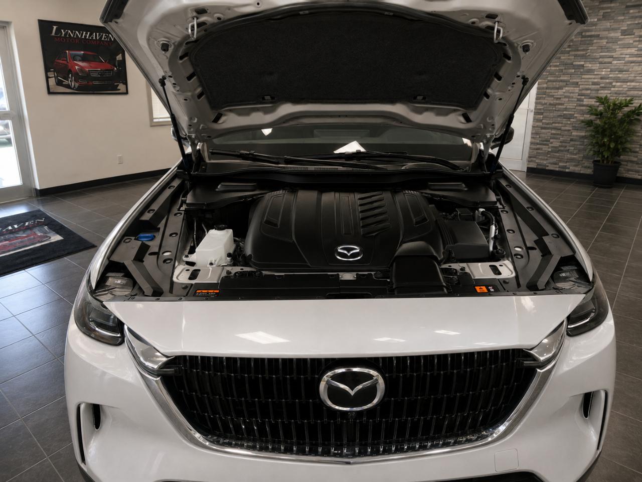 Mazda CX-90 Preferred Plus 2024