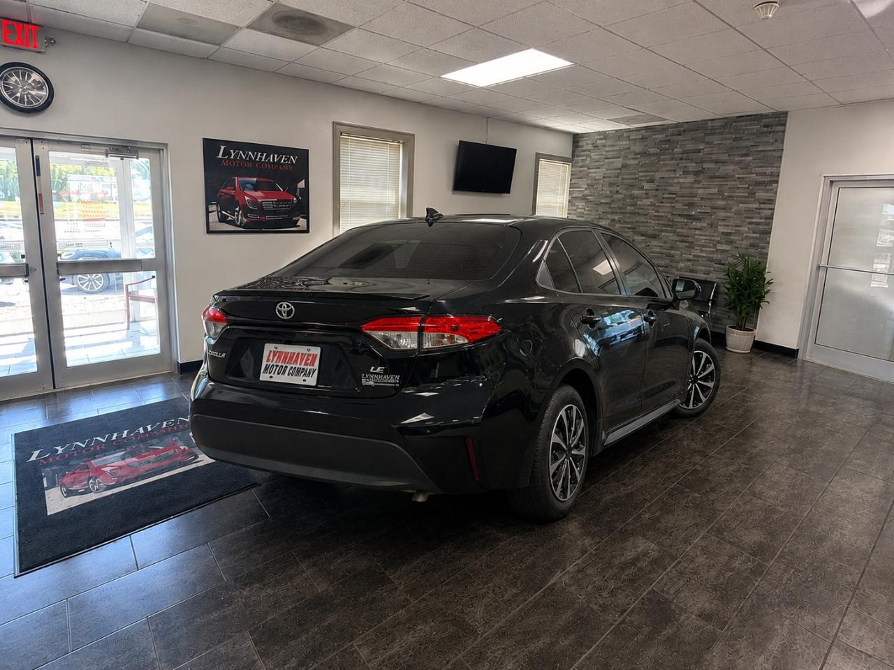 Toyota Corolla LE 2023